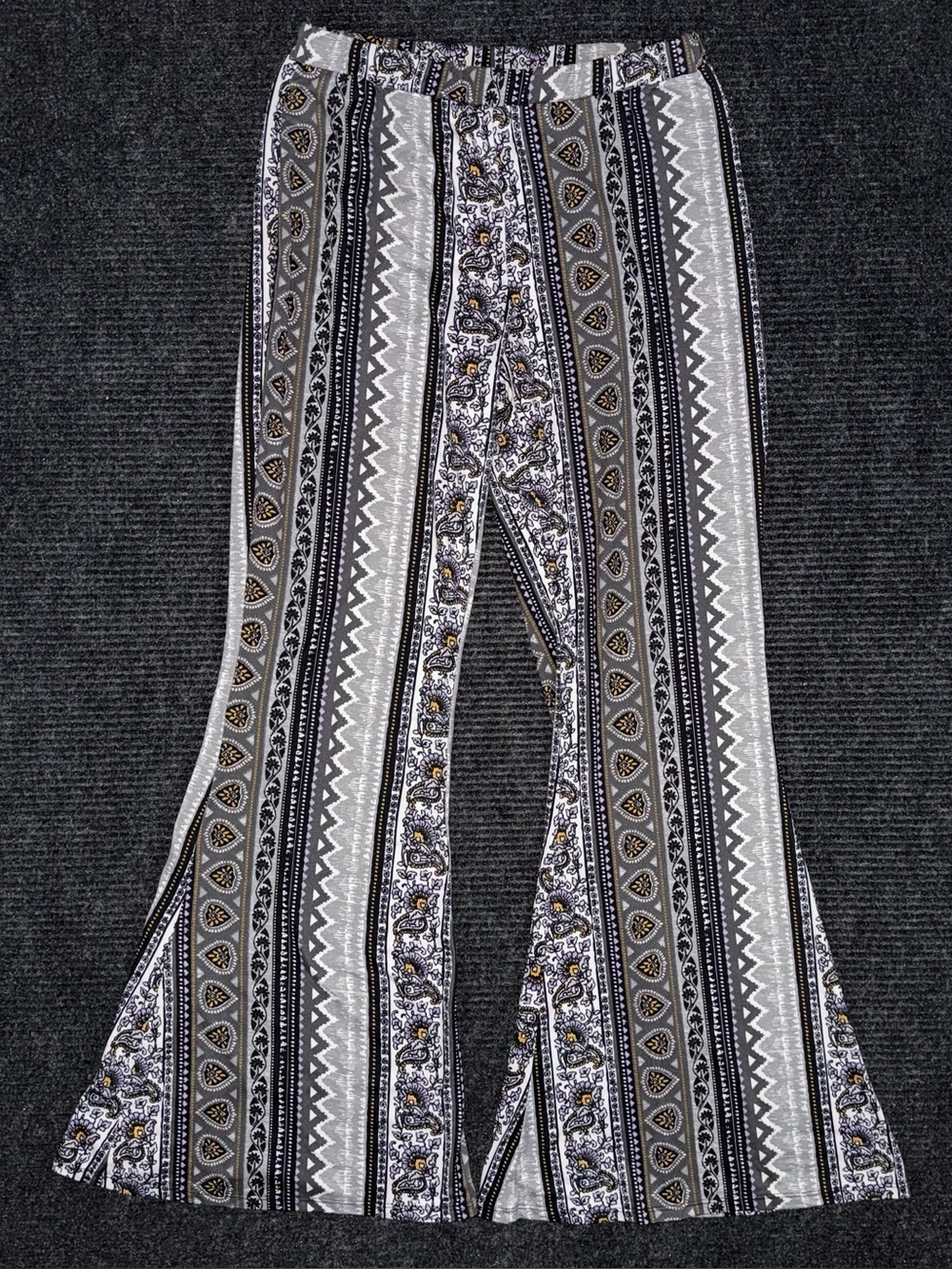 Women's Boho Mid Rise Flare Pants L Festival Multicolor Hippie Gypsy Paisley